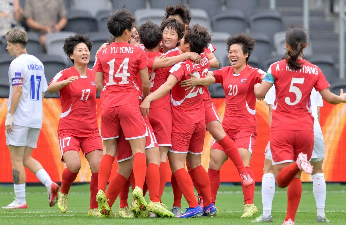 世界杯直播软件下载-3-0!2-0!女足亚洲杯形势逆转:朝鲜升第一,中国队卫冕悬了